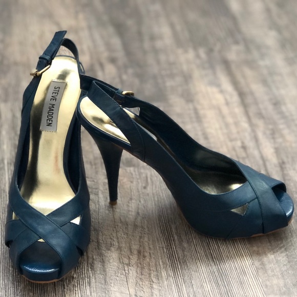 Steve Madden Marlene Heel - Picture 3 of 7